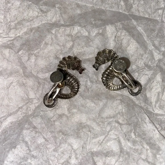 1950’s Vintage Beau Craft- Sterling Silver Seahorse Earrings